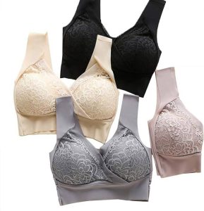 Can people with big boobs wear strapless bras?