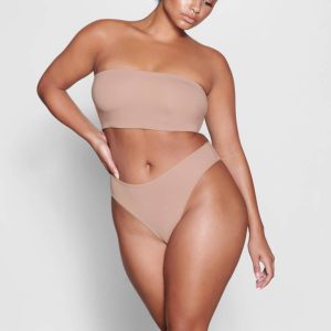 Clearing Up the Confusion Around Bra Sizing: How to Measure